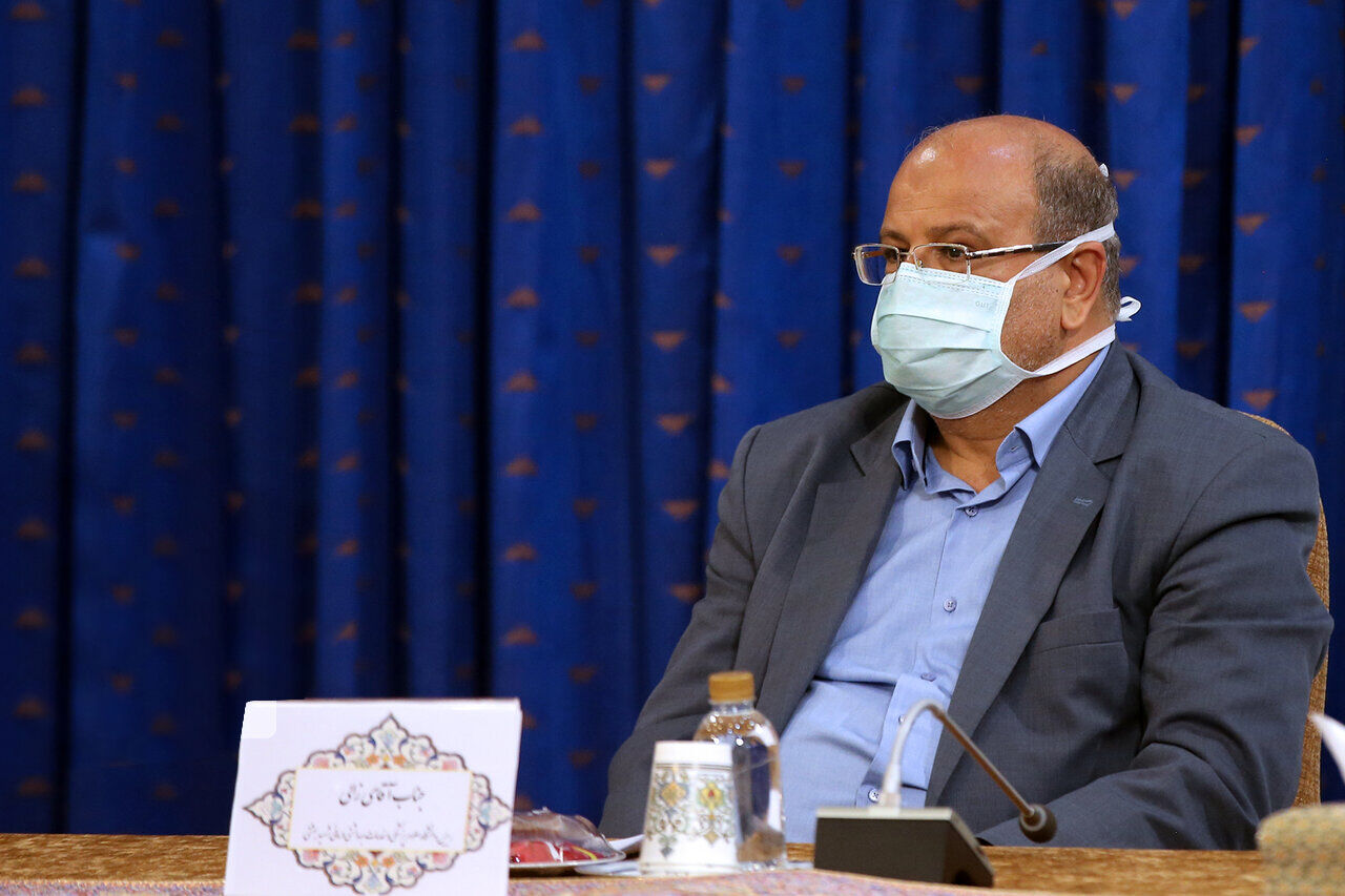 زالی: محدودیت سنی تزریق واکسن کرونا برداشته نشده است