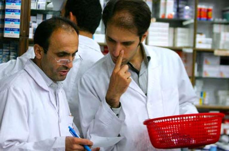 پزشکان بد خط تذکر می گیرند