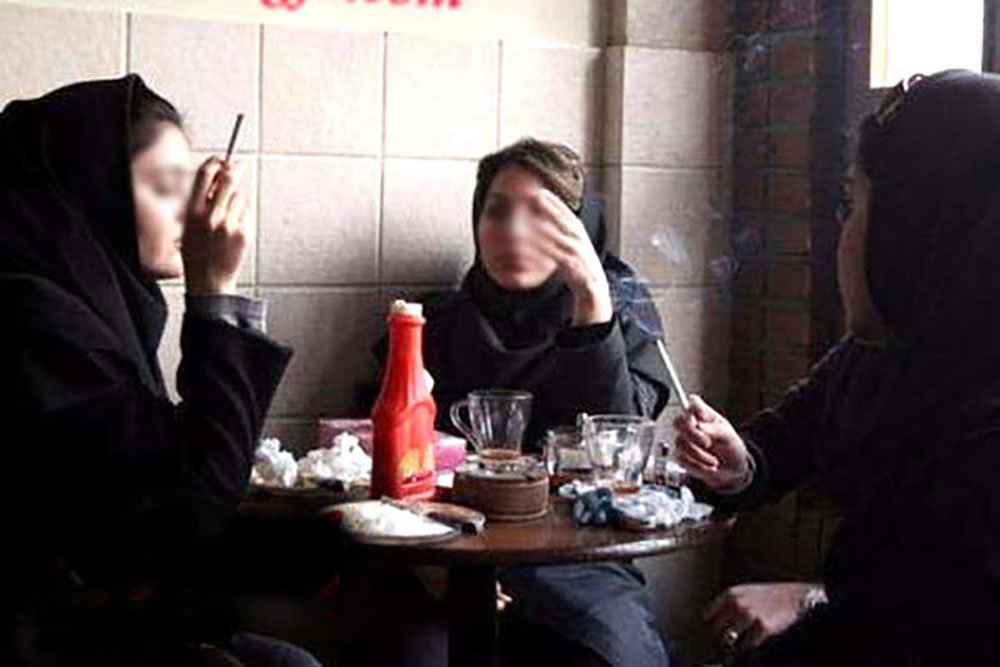 دخانیات احتمال ابتلا به سرطان سینه را ۵۰ درصد افزایش می دهد