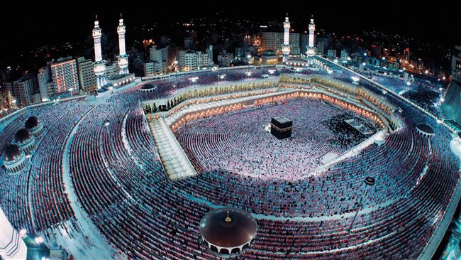 ویزیت حجاج در درمانگاه فارابی